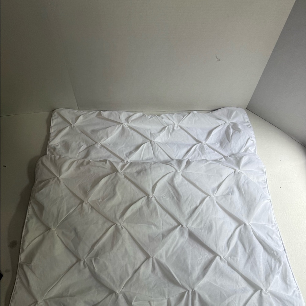 Better Homes And Gardens White Pintuck Comforter